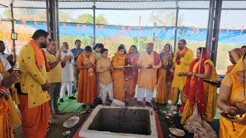 बिलासपुर सहित कई जिलों का सनातनी धार्मिक तीर्थ बना मड़कुद्वीप ! महाशिवरात्रि पर भक्तों की उमड़ी भीड़ !