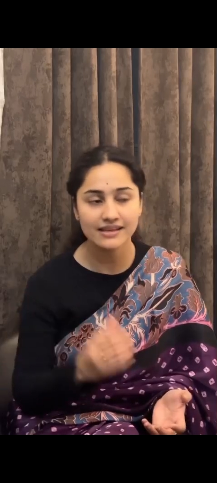 बच्चा बच्चा बोलेगा,नहीं मानते बाप अपना !