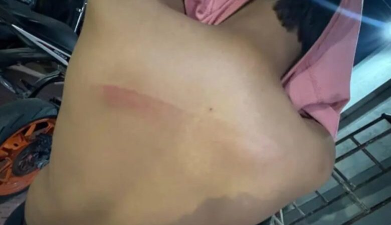 मार खाना है तो गुंबर पेट्रोल पंप में पेट्रोल भरवाए ?